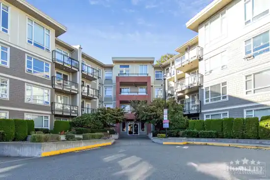 C206 20211 66 AVENUE, Langley BC V2Y 0L4