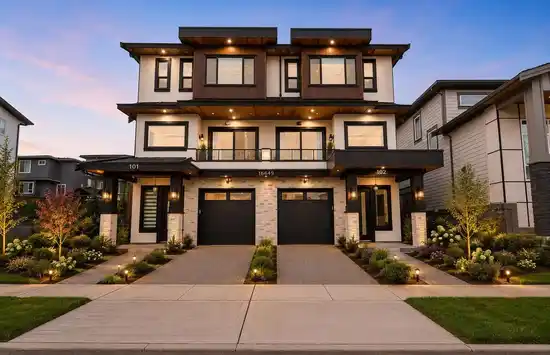 Upper and Main 101-166xx 18A AVENUE, Surrey BC V3Z 9X5