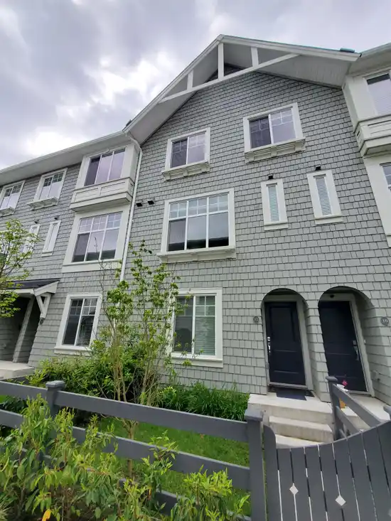 11 15850 85 AVENUE, Surrey BC V4N 6W2