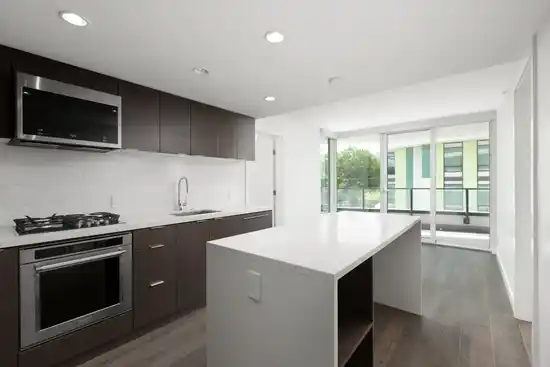 302 8189 CAMBIE STREET, Vancouver BC V6P 0G6