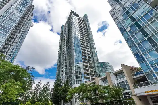 1505 193 AQUARIUS MEWS, Vancouver BC V6Z 2Z2