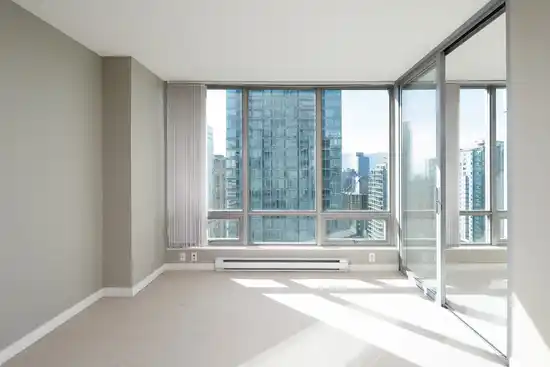 2401 1200 W GEORGIA STREET, Vancouver BC V6E 4R2