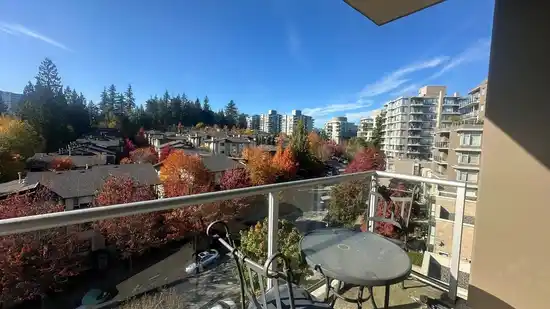 602 9298 UNIVERSITY CRESCENT, Burnaby BC V5A 4X8