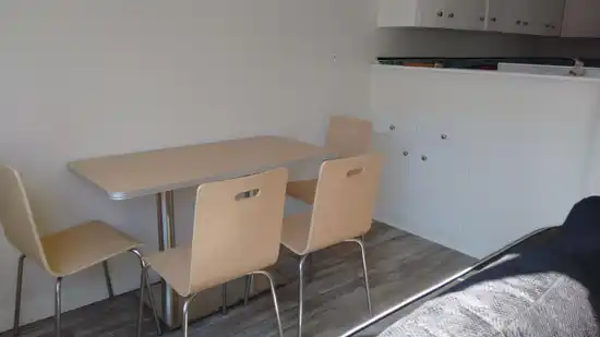 206 1540 HARO STREET, Vancouver BC V6G 1G5