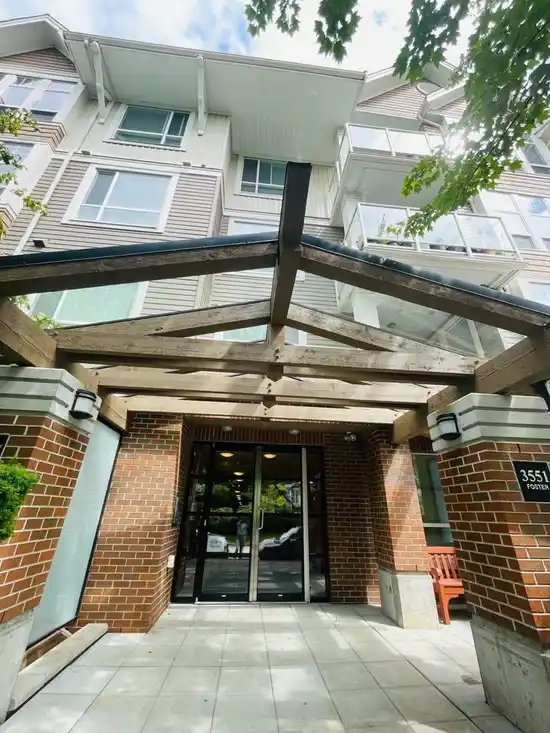 3551 FOSTER AVENUE, Vancouver BC V5R 0A1