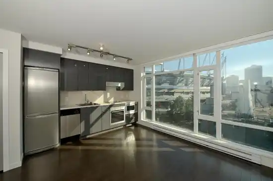 705 161 W GEORGIA STREET, Vancouver BC V6B 0K9