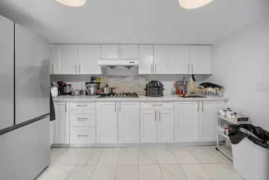 BSMT 38XX 20TH STREET, Vancouver BC V6S 1G2