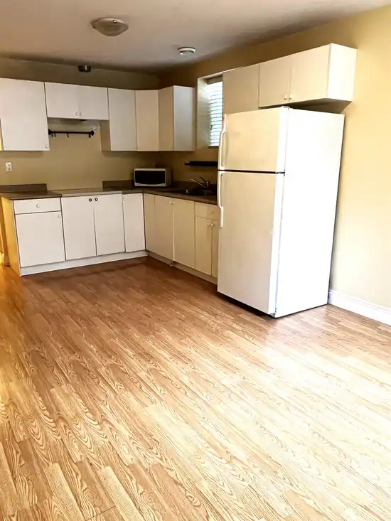 16121 111A AVENUE, Surrey BC V4N 4T1