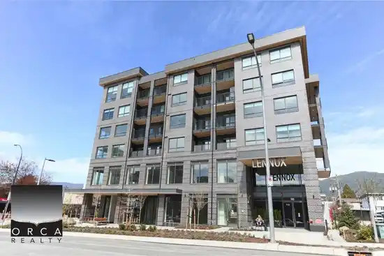 302 110 17TH STREET, North Vancouver BC V7L 0K4