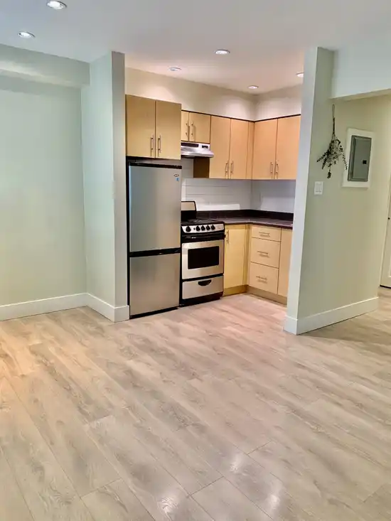 1xx 8635 FREMLIN STREET, Vancouver BC V6P 3X4