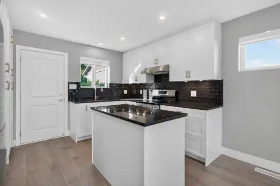 7081 BELCARRA DRIVE, Burnaby BC V5A 1A6