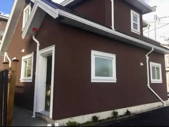 1400 EAST 61TH AVENUE, Vancouver BC V5P 2J4