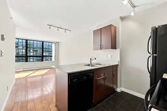2006 938 SMITHE STREET, Vancouver BC V6Z 3H8