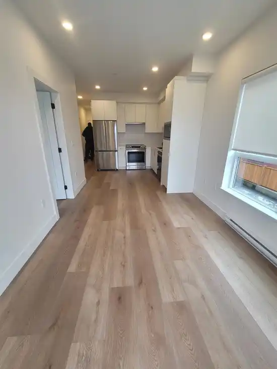 214 20282 72B AVENUE, Langley BC V2Y 4J9