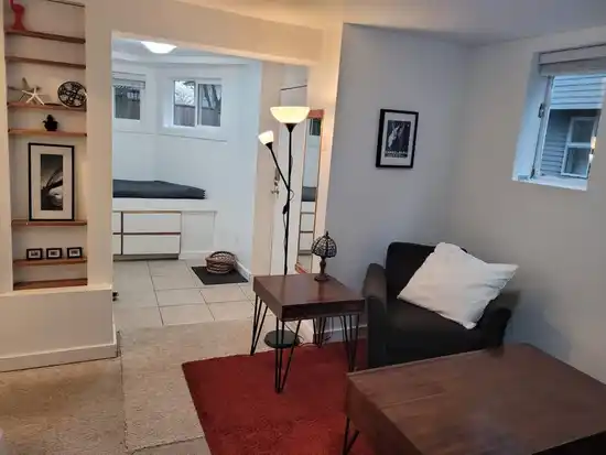 Suite-831 W 24TH STREET, Vancouver BC V5Z 2C2
