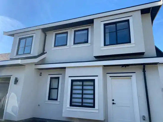 10408-B DENNIS CRESCENT, Richmond BC V7A 3R5