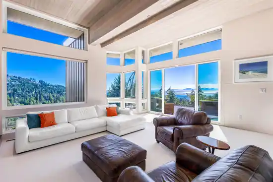 5840 FALCON ROAD, West Vancouver BC V7W 1S3