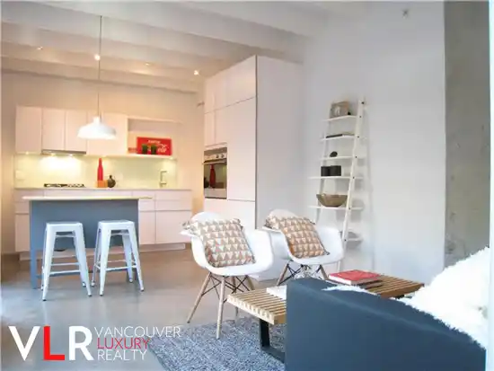 803 219 E GEORGIA STREET, Vancouver BC V6A 1Z6