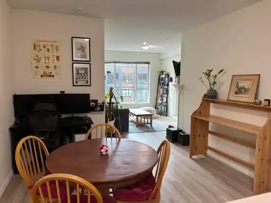 304 2755 MAPLE STREET, Vancouver BC V6J 5K1