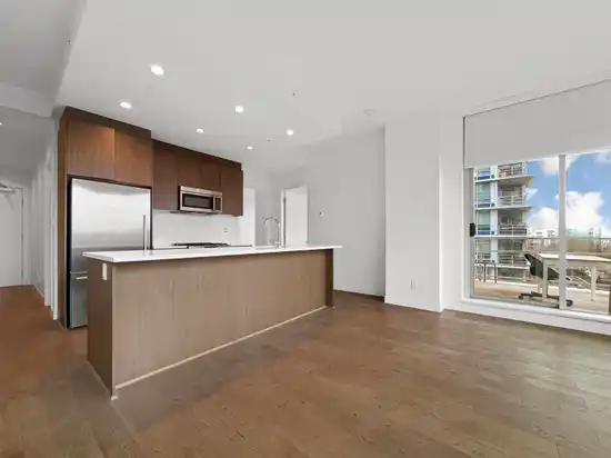 10xx 9060 UNIVERSITY CRESCENT, Burnaby BC V5A 0E1
