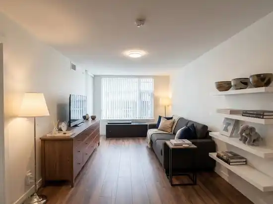 8XX 8699 HAZELBRIDGE WAY, Richmond BC V6X 0T4