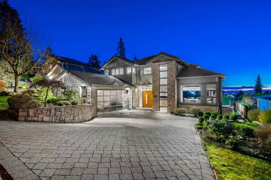 649 SYLVAN AVENUE, Vancouver BC V7R 2E8
