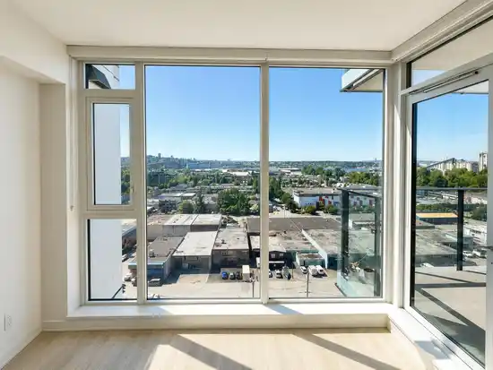 1304 1471 HUNTER STREET, North Vancouver BC V7J 1H3