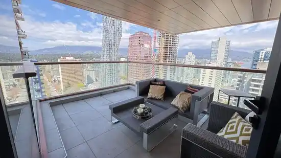 22xx 1408 ROBSON STREET, Vancouver BC V6G 1B9