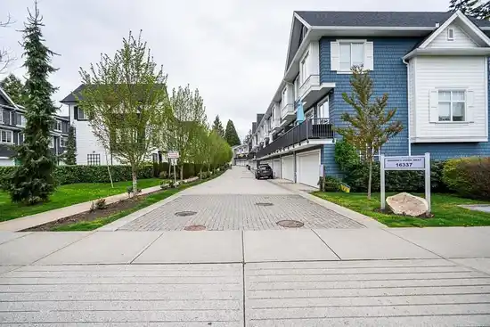 16337 15 AVENUE, Surrey BC V4A 0C3