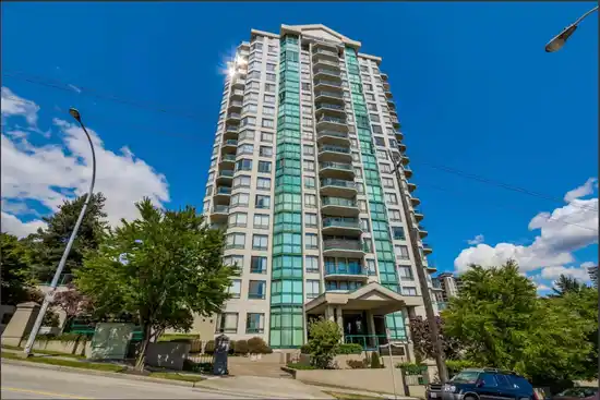 121 10TH STREET, New Westminster BC V3M 3X7