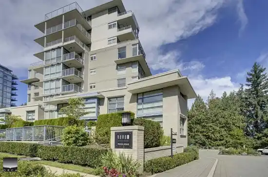 707 9232 UNIVERSITY CRESCENT, Burnaby BC V5A 0C8
