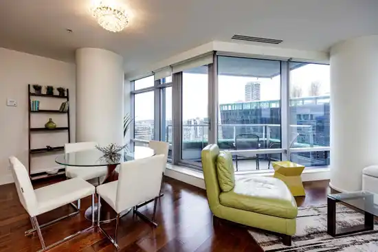 3008 1111 ALBERNI STREET, Vancouver BC V6E 4V2