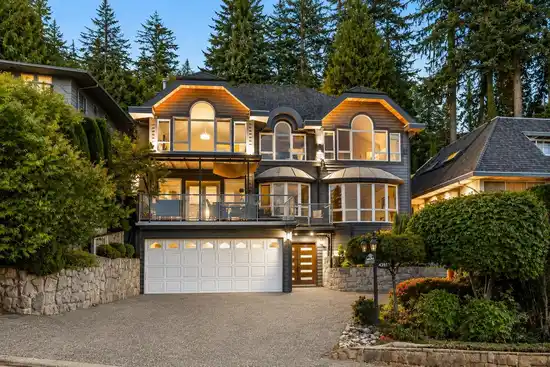 4350 STARLIGHT WAY, North Vancouver BC V7N 3N9