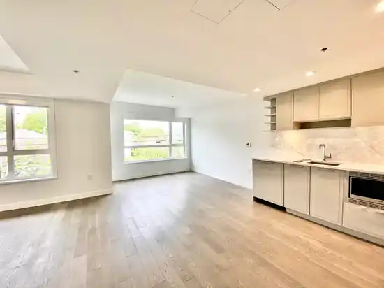 302 7828 GRANVILLE STREET, Vancouver BC V6P 4Z2