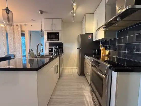 1002 689 ABBOTT STREET, Vancouver BC V6B 0J2