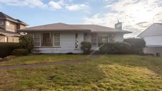 2308 JEFFERSON AVENUE, West Vancouver BC V7V 2B2