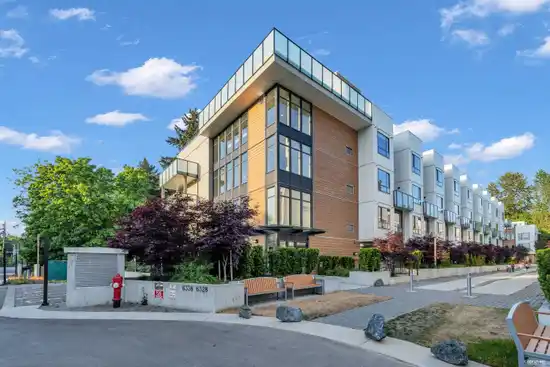 310 6338 KING GEORGE BOULEVARD, Surrey BC V3X 0L5