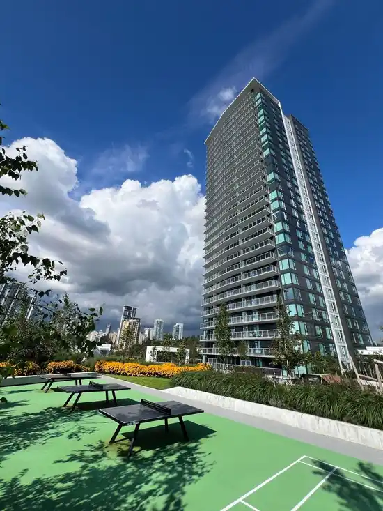 2210 318 ALDERSON AVENUE, Coquitlam BC V3K 0J1