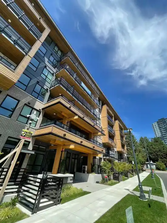 10065 133 STREET, Surrey BC V3T 3Y6