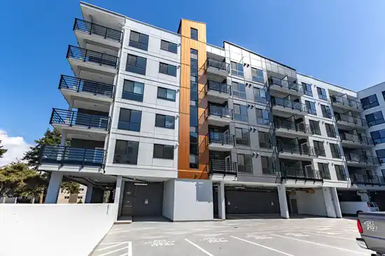 319 20769 FRASER HIGHWAY, Langley BC V3A 0S4