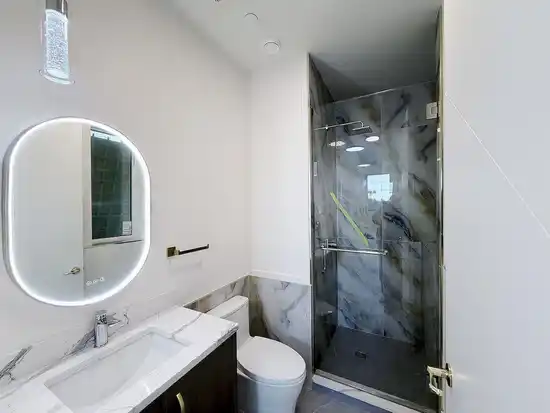 10XX E 62ND AVE VANCOUVER BC, Vancouver BC V5X 2H1