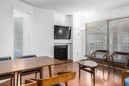 301 1405 HARO STREET, Vancouver BC V6G 1G2