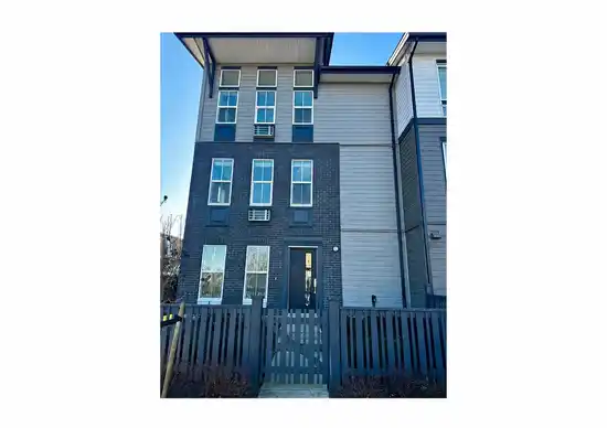 9 8161 201 STREET, Langley BC V3E 3N2