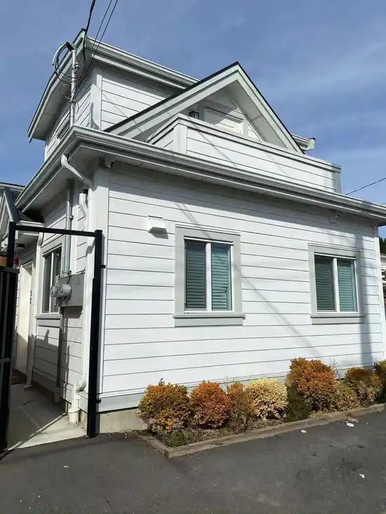 Laneway 5x E 51ST STREET, Vancouver BC V5X 1B9