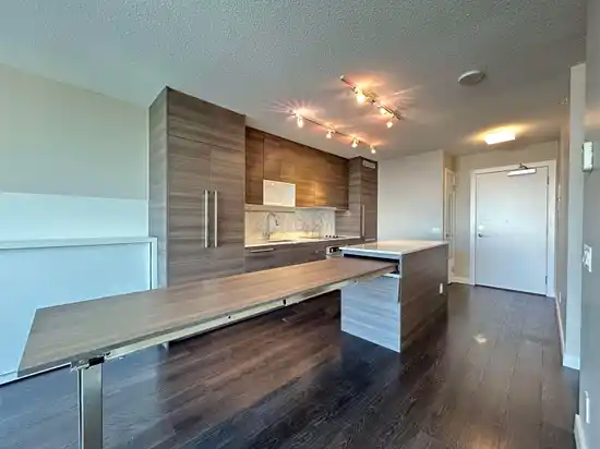 1509 13398 104 AVENUE, Surrey BC V3T 1V6