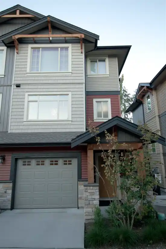 22 11305 240 STREET, Maple Ridge BC V2W 0J1