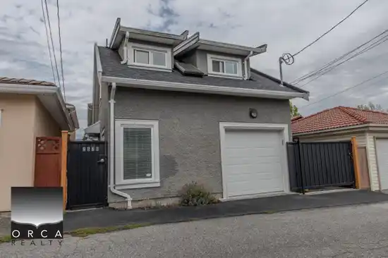 2570 E 2ND AVENUE, Vancouver BC V5M 1C6