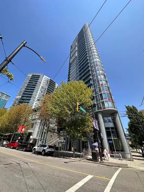 2108 233 ROBSON STREET, Vancouver BC V6B 0E8