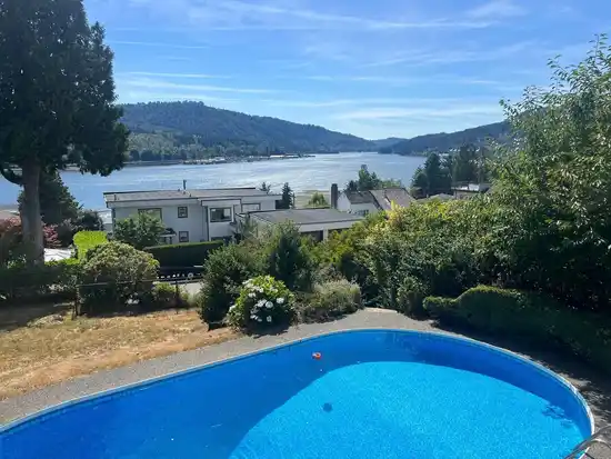 136 APRIL ROAD, Port Moody BC V3H 3M5