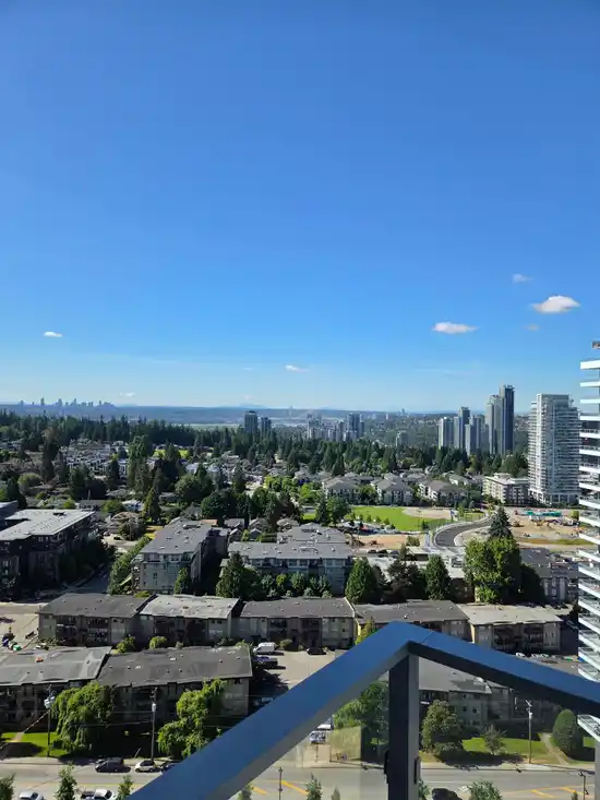 2410 567 EMERSON STREET, Coquitlam BC V3J 3A4